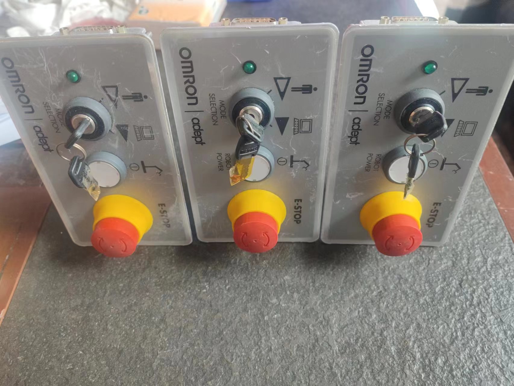 Omron | ADEPT 機器人前面板30356-10358 